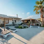 Blue Cove Maisonette At Ftelia Beach, Seaview