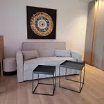Hotel Avra