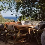 Chris & Jo Villas, Enchanting Escapes, With Heated Pools & Seaviews By Thinkvilla