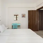 Theoxenia Apartments