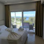 Doroufi Inn