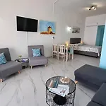 Antony\'S Apartment Sea View