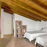 Viros Holiday House With Private Mini Pool Jacuzzi & Spa