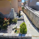 Villa Elia