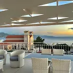 Sia\'S View