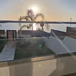 Isalos Sea View Studios