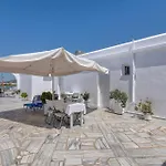 Akrogiali Rooms