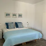 \'Paraside\' Seaside Villa In Delfini Says Netflix