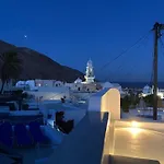 The Commander\'S House