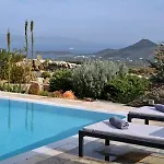 Villa Joy With Private Pool, Close To Naoussa