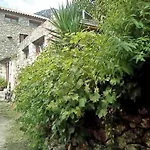 Traditional Stone Build Private Studio
