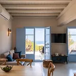 Exclusive Santorini Villa 3 Bedroom Villa Private Jetted Pool Sea Phenomenal Sunset View Finikia