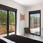 Exquisite Crete Villa Villa Laurel Large Private Pool Modern Furnishing Bbq Rethymno
