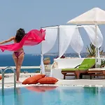 Luxury Paros Villa 1 Bedroom Villa Vrachian Earth Private Jacuzzi Beautiful Views Naousa