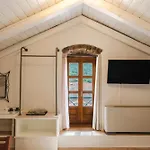 Authentic Suites In Fiscardo