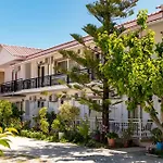 Anthi Studios & Apartments