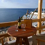 Iliada Suites