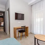 Konstantinoupolis Rooms