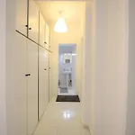 Luxury Unique Apartment Sea View
