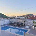 Dimitras House