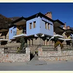 Voreas Hotel
