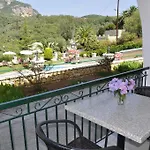 Villa Birlis