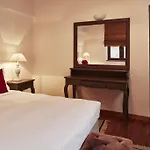 Nefeles Luxury Residences & Lounge