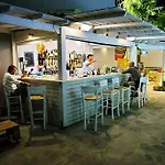 Calma Apartments & Studios