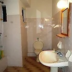 Kallys Apartments