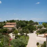 Smyros Resort