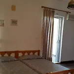 Danaides Bungalows