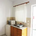 Lazanis Studios Apartments