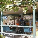 Sunset Apartments & Studios