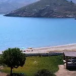 Mealos Apartments