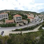 Tina\'S House