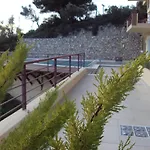 Agrabeli Apartments