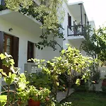 Platanakia