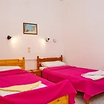 Zanna Apartments