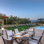 Green Paradise Villa