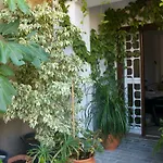 Jasmine\'S Guest House