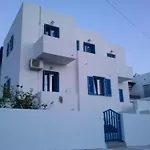 Eleni Apartments