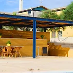 Lemon Tree Villas
