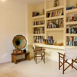 Argyro Apartments And Studios