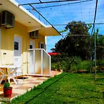 Dimitra Rooms