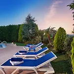 Villa Boutique Residence