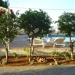 Malievi Hotel