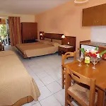 Maravel Sky Hotel & Apartments