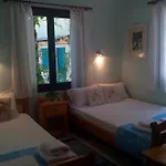 Mairi Lina Studios