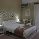 Kleopatra Traditional Hotel Apartments