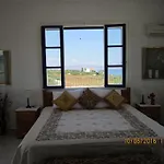 Yianna\'S Home